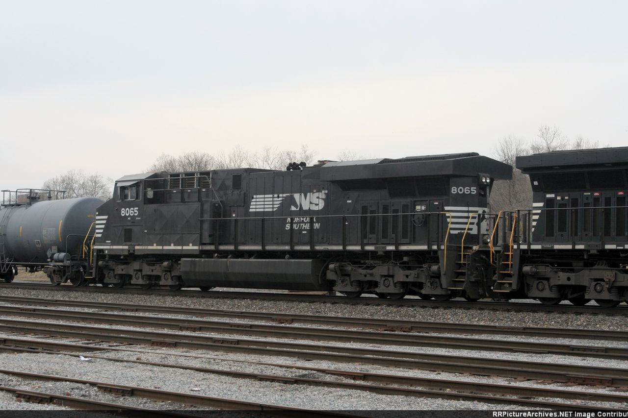 NS 8065